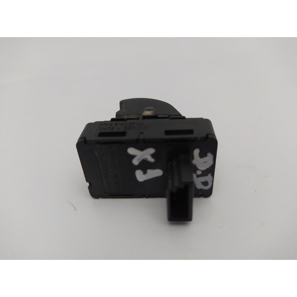 Botão Comando Vidro Dianteiro Direito Bmw X1 2011 2012