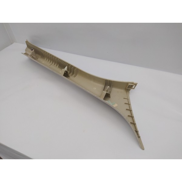 Acabamento Moldura Coluna Esquerda Freelander 2 2014