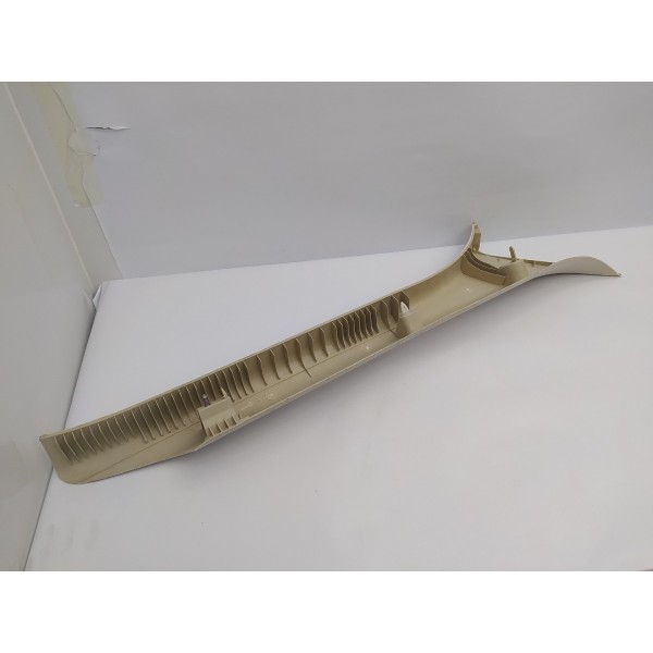 Acabamento Moldura Coluna Esquerda Freelander 2 2014