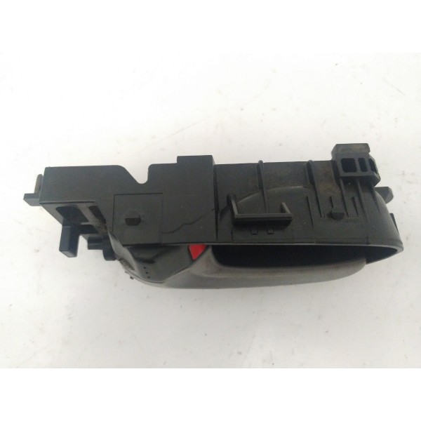 Maçaneta Interna Dianteira Esquerda Suzuki Grand Vitara 2012