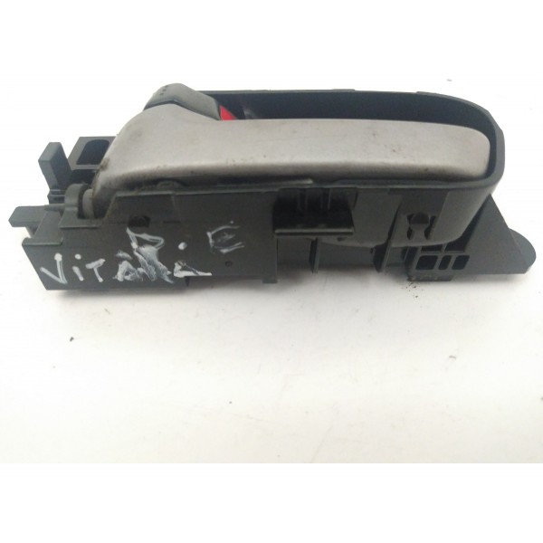 Maçaneta Interna Dianteira Esquerda Suzuki Grand Vitara 2012