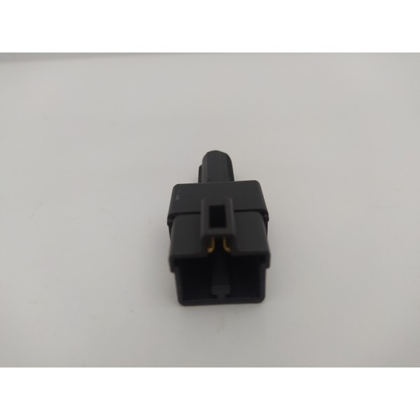 Interruptor Pedal Luz Freio Mitsubishi Pajero Full 2003