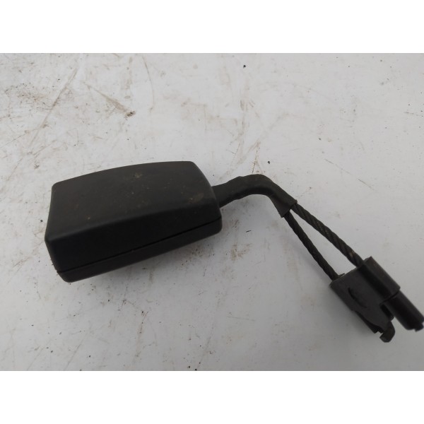 Engate Cinto Segurança Traseiro Direito Vw Tiguan 2013 2014