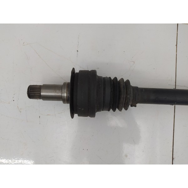 Semi Eixo Traseiro Esquerdo Mercedes Benz C180 2013 2014