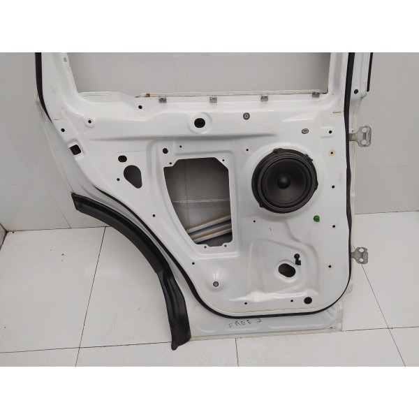Porta Traseira Esquerda Land Rover Freelander 2 2014