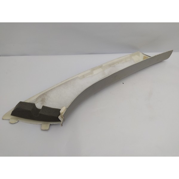 Acabamento Moldura Coluna Interna Esquerda Ml 63 Amg 2010