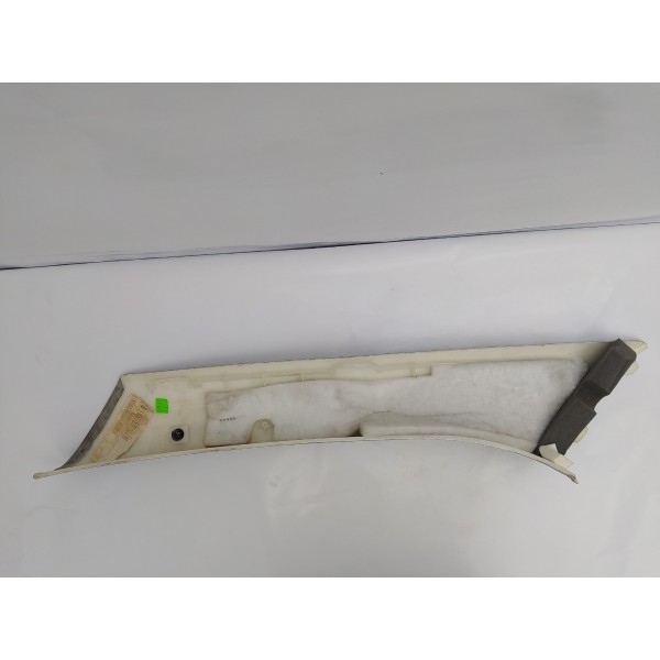 Acabamento Moldura Coluna Interna Direita Ml 63 Amg 2010