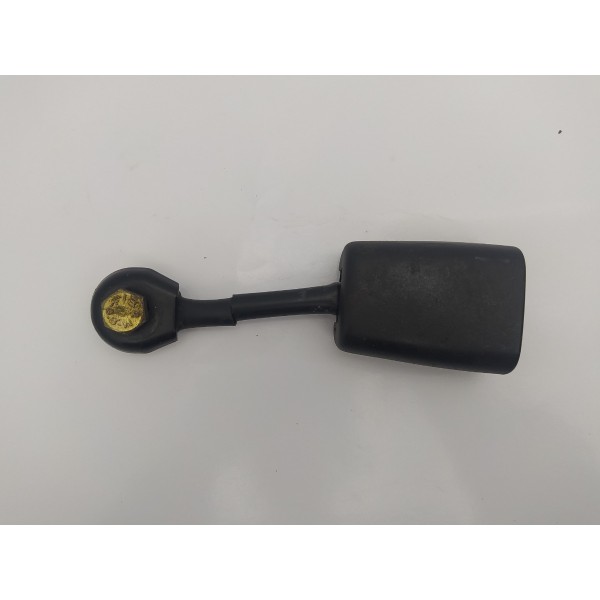 Engate Cinto Dianteiro Direito Mitsubishi Pajero Tr4 2008