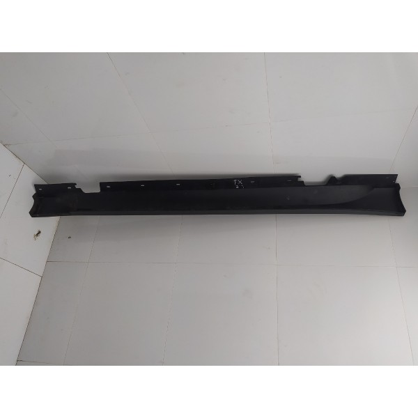 Spoiler Lateral Esquerdo Bmw X1 6cc 2010 2011