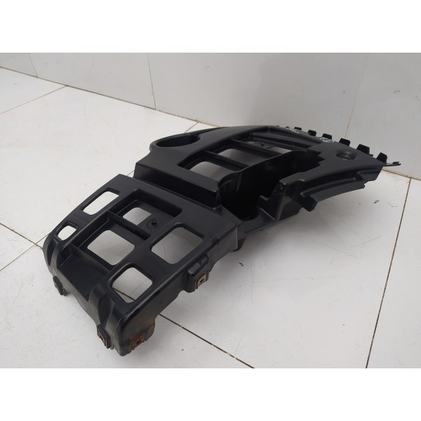 Suporte Guia Direito Parachoque Traseiro Bmw X1 2010 2011