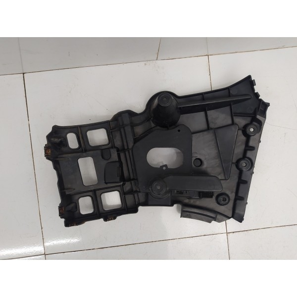 Suporte Guia Esquerdo Parachoque Traseiro Bmw X1 2010 2011