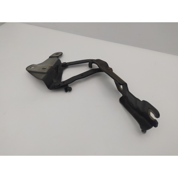 Dobradiça Direita Capô Bmw X1 2010 2011