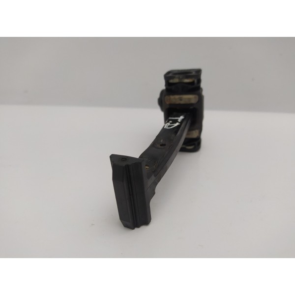 Limitador Porta Traseira Direita Volvo Xc60 2011 2012