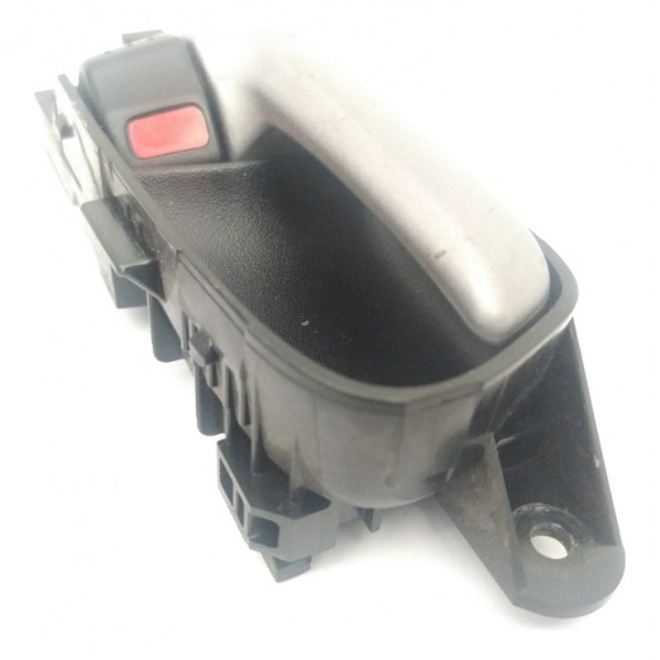 Maçaneta Interna Traseira Direita Suzuki Grand Vitara 2012