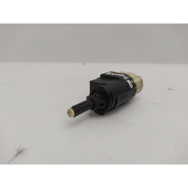 Interruptor Pedal Luz Freio Sandero 1.0 16v 2013 253206170r