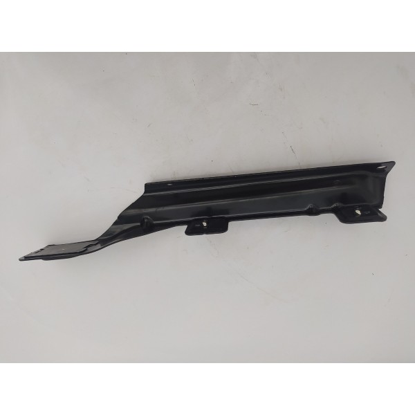 Suporte Guia Traseiro Esquerdo Mercedes Ml 63 Amg 2009 2010