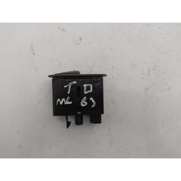 Botão Comando Vidro Traseiro Direito Ml 63 2009 2010