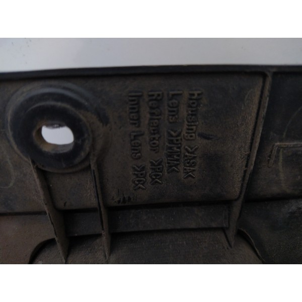 Lanterna Traseira Esquerda Suzuki Grand Vitara 2011 Detalhe