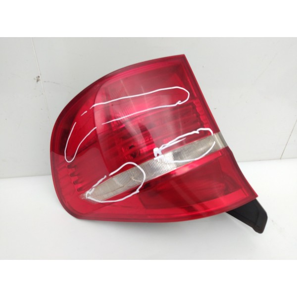 Lanterna Traseira Direita Bmw X5 2008 2009 2010 Detalhe