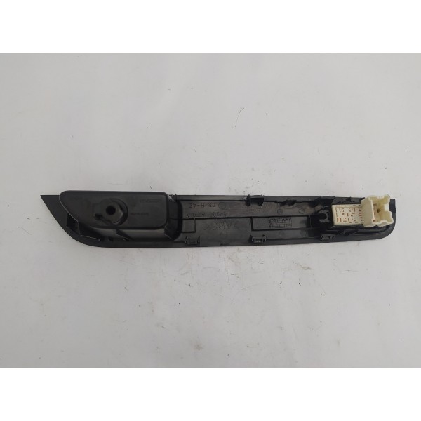 Botão Comando Vidro Traseiro Direito Nissan Livina 2011