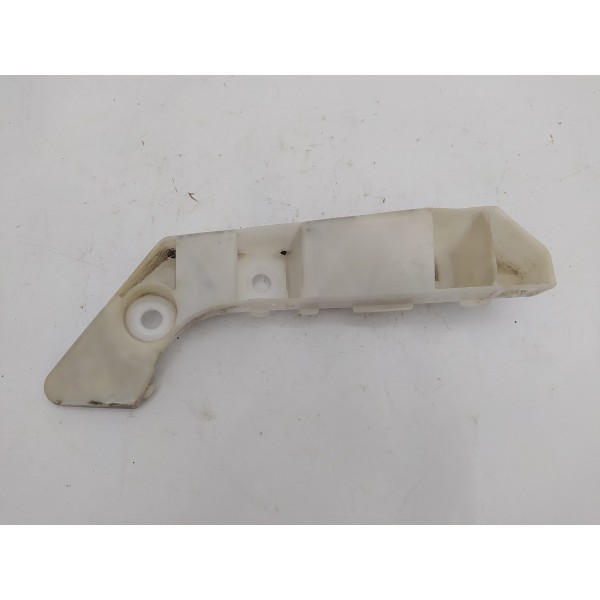 Guia Paralama Direito Nissan Livina 2010 2011