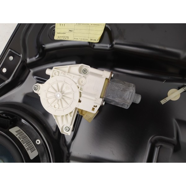 Máquina Vidro Traseira Direita Mercedes Ml 63 2009 2010