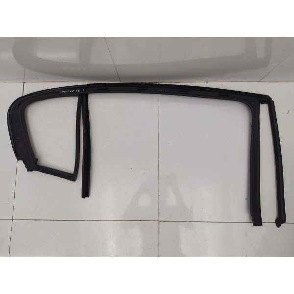 Borracha Pestana Cromado Porta Traseira Esquerda Passat 2013