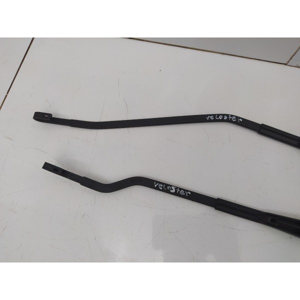 Par Braço Limpador Parabrisa Hyundai Veloster 2013 2014