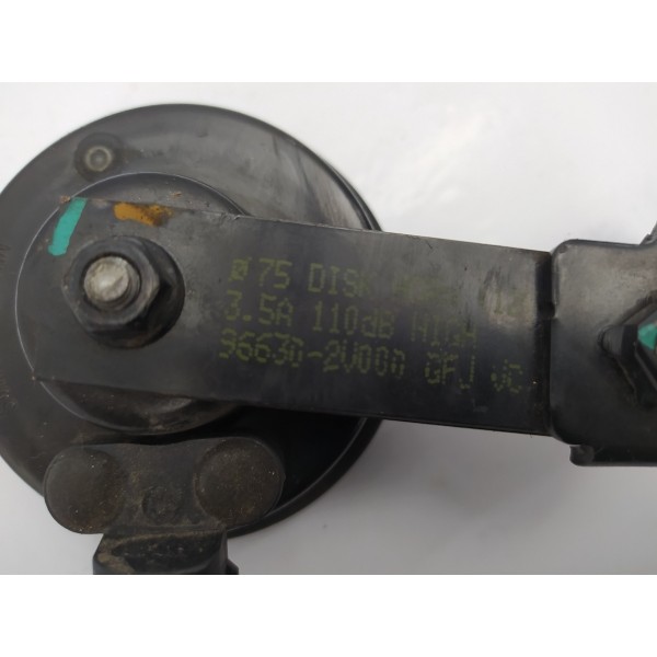 Buzina Hyundai Veloster 2012 2013 2014 966302v000