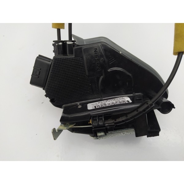 Fechadura Porta Traseira Esquerda Nissan Kicks 2016 2017