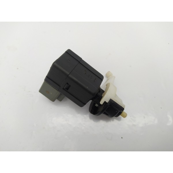 Interruptor Luz Freio Pedal Hyundai Veloster 2012 2013 2014