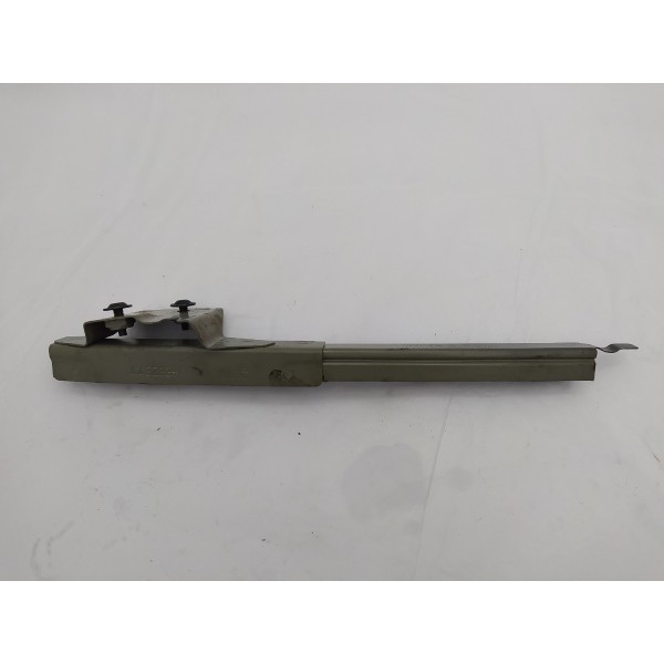 Guia Vidro Porta Dianteira Direita Renault Sandero 2010 2011