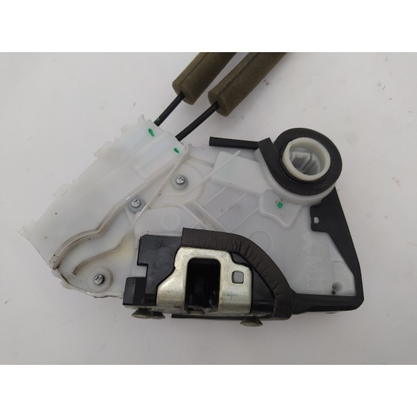 Fechadura Porta Dianteira Direita Honda Wrv 2016 2017