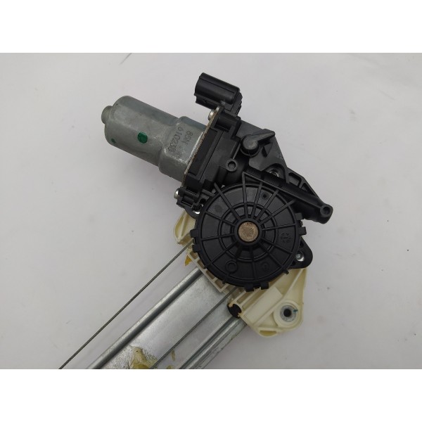 Máquina Vidro Porta Dianteira Direita Honda Wrv 2016 2017