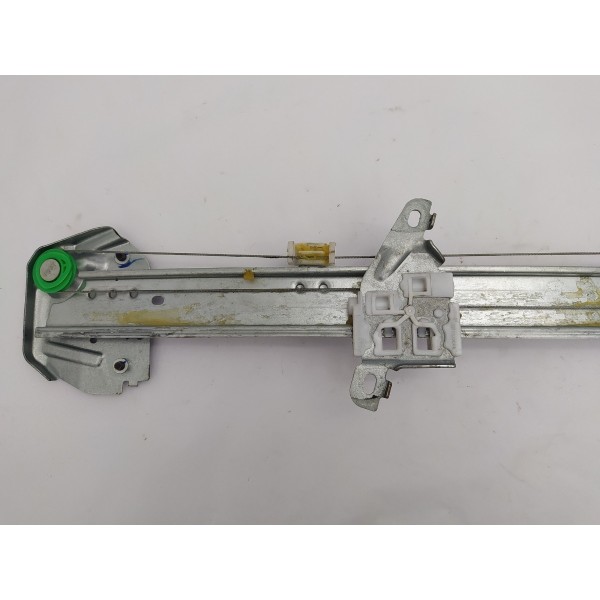 Máquina Vidro Porta Dianteira Direita Honda Wrv 2016 2017