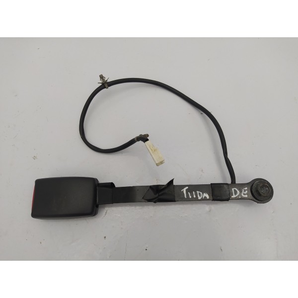 Engate Cinto Dianteiro Esquerdo Nissan Tiida 2011 2012