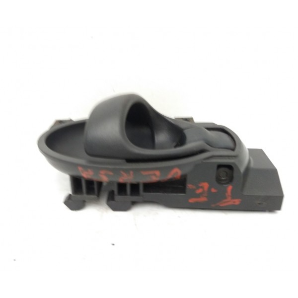 Maçaneta Interna Traseira Esquerda Nissan Versa 2011 2012