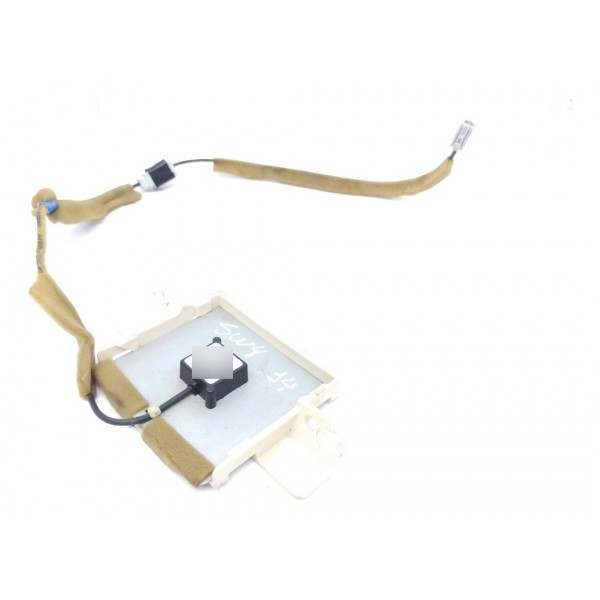 Sensor Módulo Gps Toyota Hilux Sw4 2013 2014 8686071011