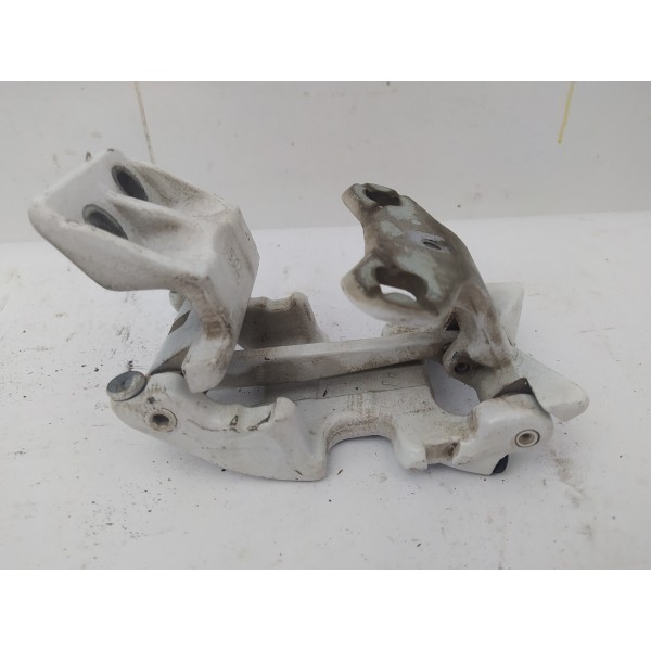 Dobradiça Direita Superior Tampa Traseira Fiat Ducato 2020