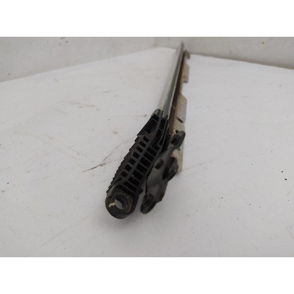 Trilho Traseiro Teto Solar Mitsubishi Eclipse Cross 2020 21