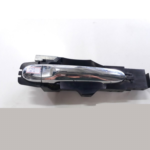 Maçaneta Porta Cromada Dianteira Direita Nissan Versa 2012