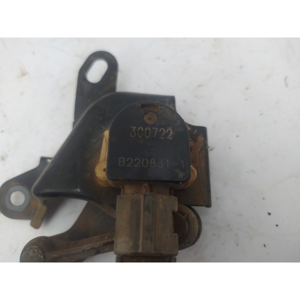 Sensor Nível Altura Traseiro Toyota Hilux Sw4 2013 2014