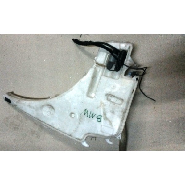 Reservatório Agua Esguicho C Motor Para-brisas Bmw 120i 2010