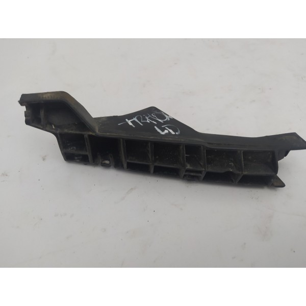 Guia Suporte Parachoque Dianteiro Direito L200 Triton 2012