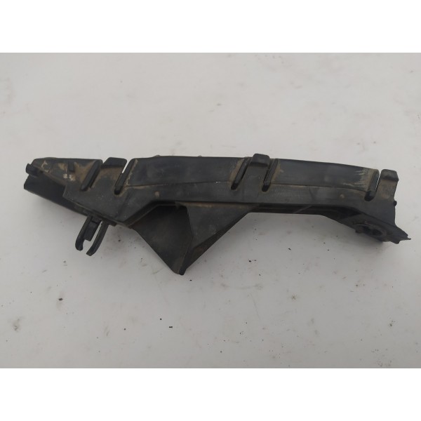 Guia Suporte Parachoque Dianteiro Direito L200 Triton 2012