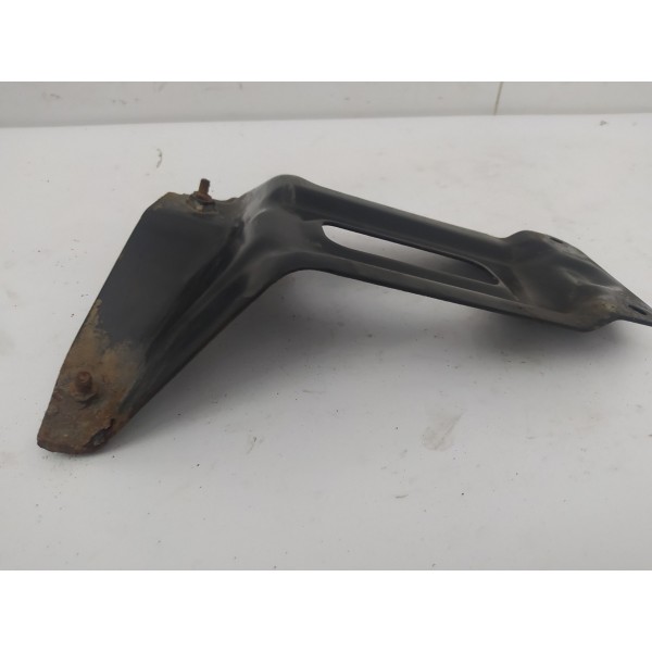 Suporte Guia Parachoque Dianteiro Esquerdo L200 Triton 2012