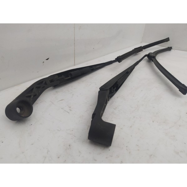 Par Braço Limpador Mitsubishi L200 Triton 2012 2013