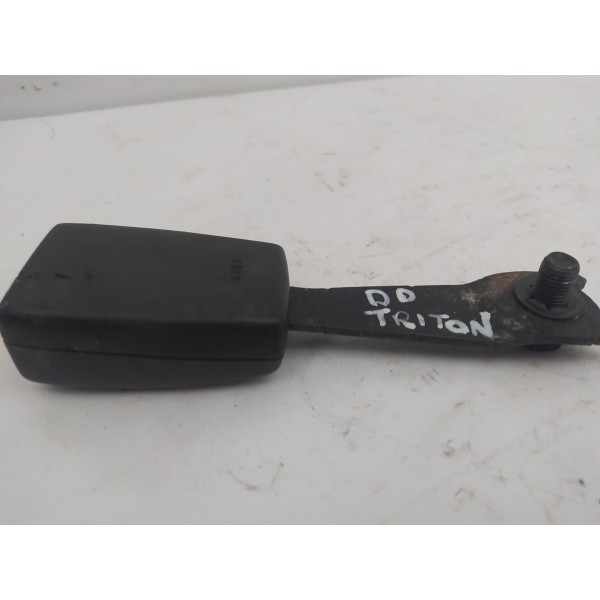 Engate Cinto Segurança Dianteiro Direito L200 Triton 2012 13