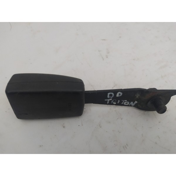 Engate Cinto Segurança Dianteiro Direito L200 Triton 2012 13