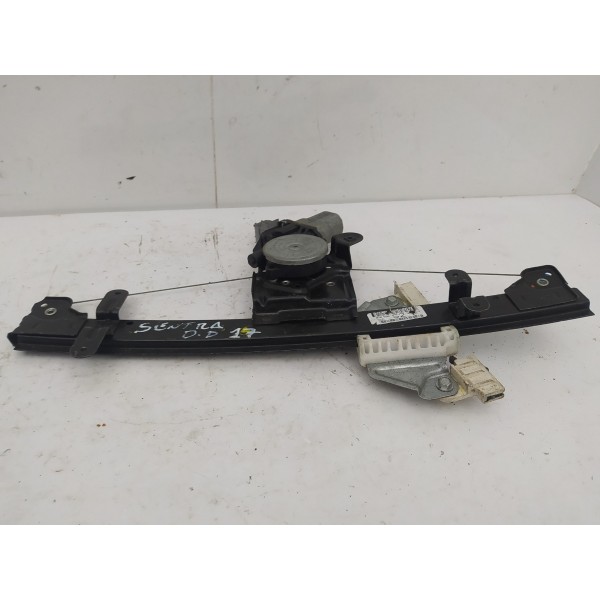 Máquina Vidro Dianteira Direita Nissan Sentra 2017 2018
